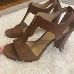 Michael Kors Berkley lock leather platforms